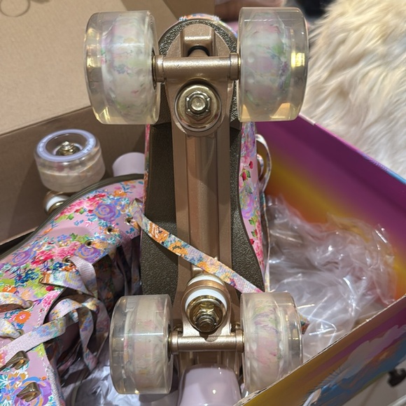 Impala | Quad Skates - Cynthia Rowley Floral - Picture 7 of 8